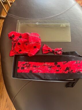 Red and Black Patterned Cummerbund Set with Bow Tie and Pocket Square